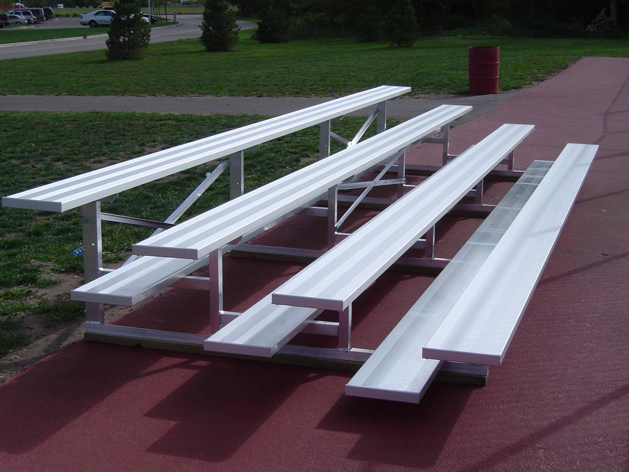 4 row bleacher